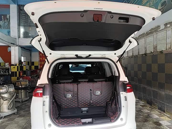 Trumpchi M6 2021 270 T DCT ( ) — фото 19