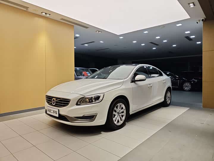 Volvo S60 2018 S 60 L T 3 — фото 1