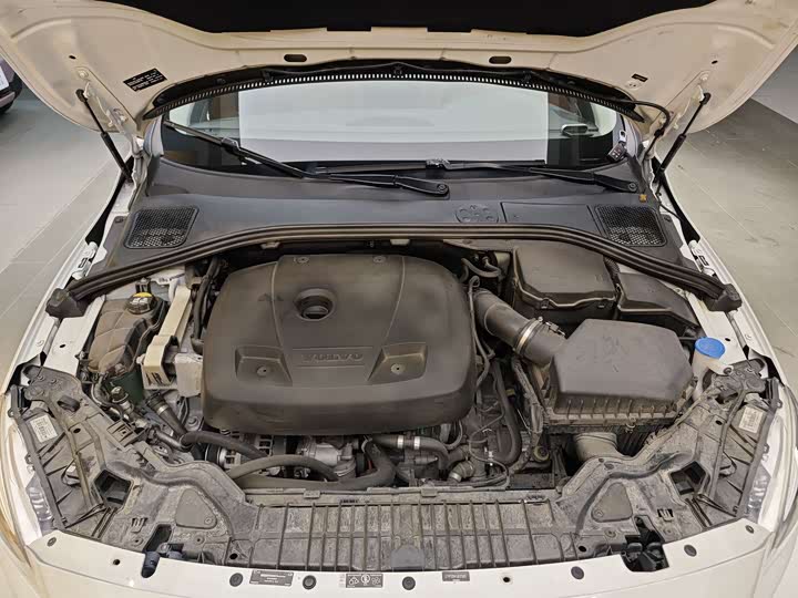 Volvo S60 2018 S 60 L T 3 — фото 34