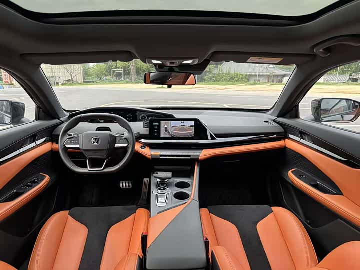 Changan UNI-V 2023 2.0 T — фото 4