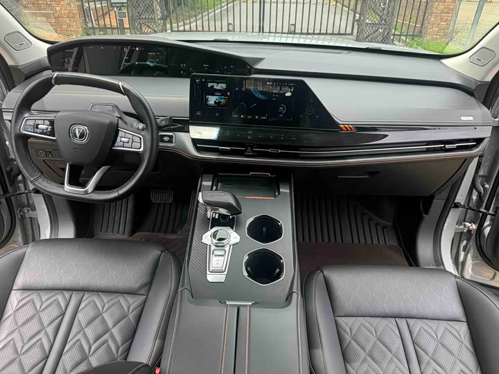 Changan UNI-K 2021 2.0 T Premium — фото 9
