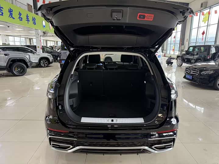 Hongqi HS5 2023 2.0 T Pro — фото 10