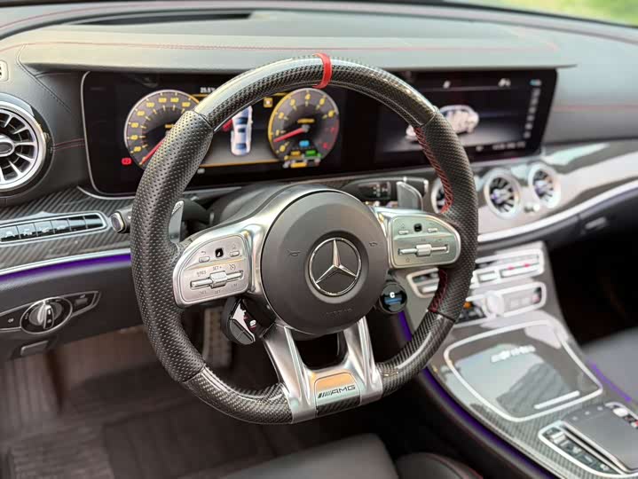 Mercedes-Benz E-Class 2019 AMG E 53 4 MATIC+ — фото 10