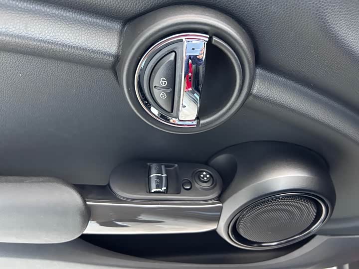 MINI Hatch — фото 11