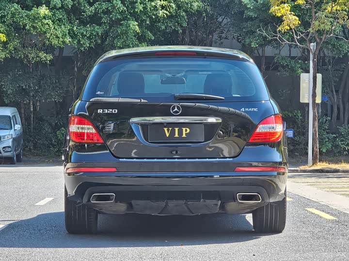 Mercedes-Benz R-Class 2015 R 320 4 MATIC Luxury — фото 12