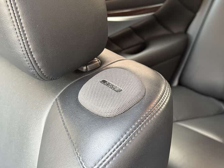 Infiniti Q70 2015 Q 70 L 3.5 L Hybrid — фото 18