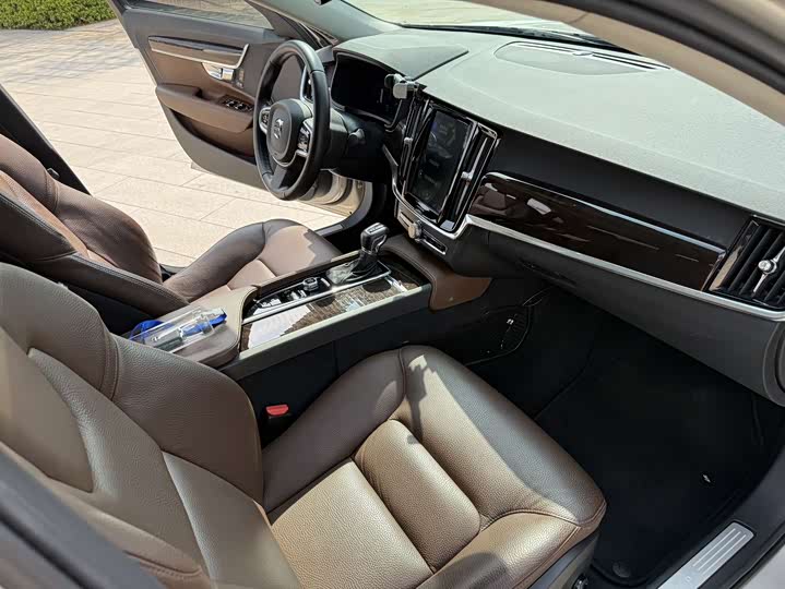 Volvo S90 2018 T 4 — фото 8