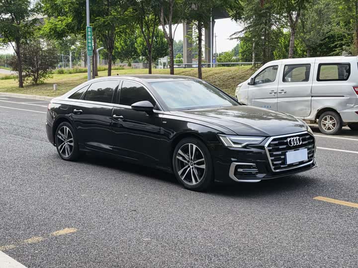 Audi A6L 40 TFSI люкс-динамик — фото 3