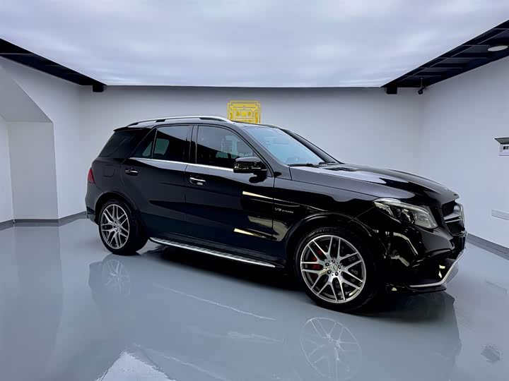 Mercedes-Benz GLE 2015 AMG GLE 63 S 4 MATIC — фото 3