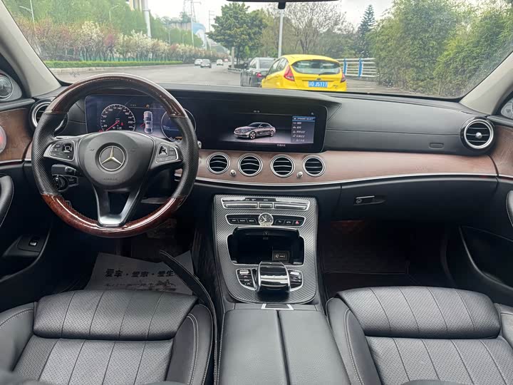 Mercedes-Benz E-Class 2016 E 300 L — фото 6