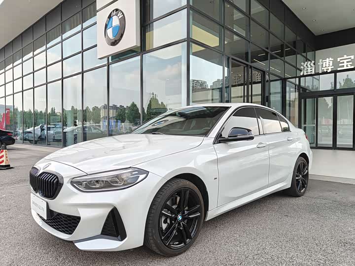 BMW 1-Series 2023 125i M — фото 2