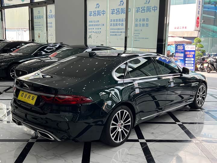 Jaguar XFL 2024 2.0 T P 250 2 WD — фото 14