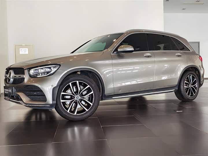 Mercedes-Benz GLC 2020 GLC 300 L 4 MATIC — фото 1