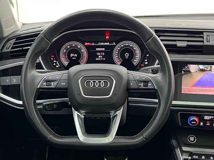 Audi Q3 40 TFSI стиль-динамик — фото 16