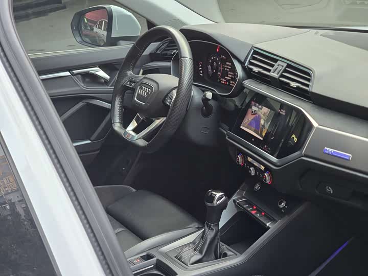Audi Q3 Sportback 2020 40 TFSI — фото 11