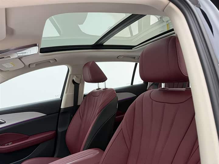 Hongqi H5 2025 2.0 T AT — фото 16