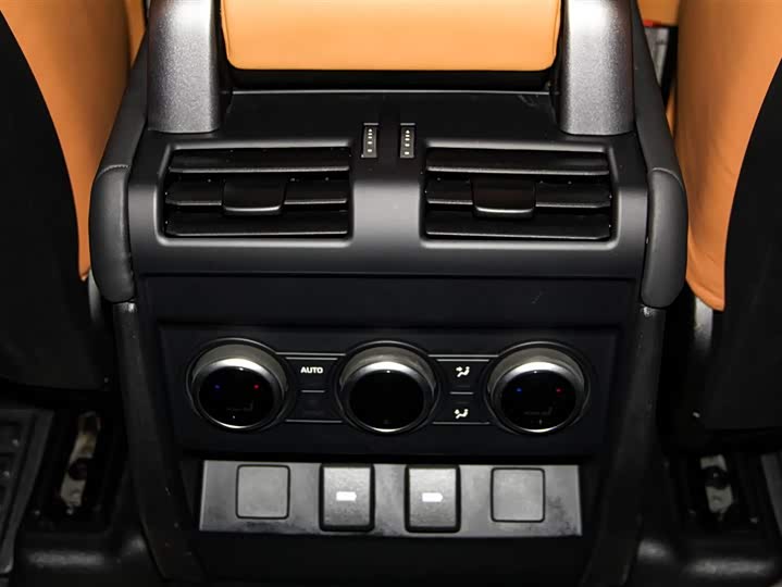 Land Rover Defender — фото 25