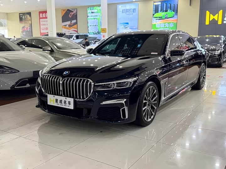 BMW 7-Series 2021 730 Li M