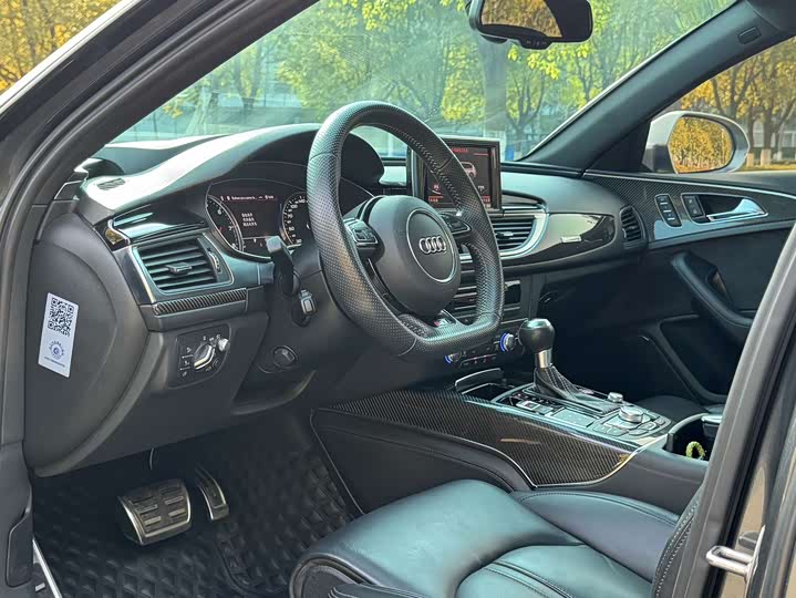 Audi RS6 2016 RS 6 4.0 T Avant — фото 13