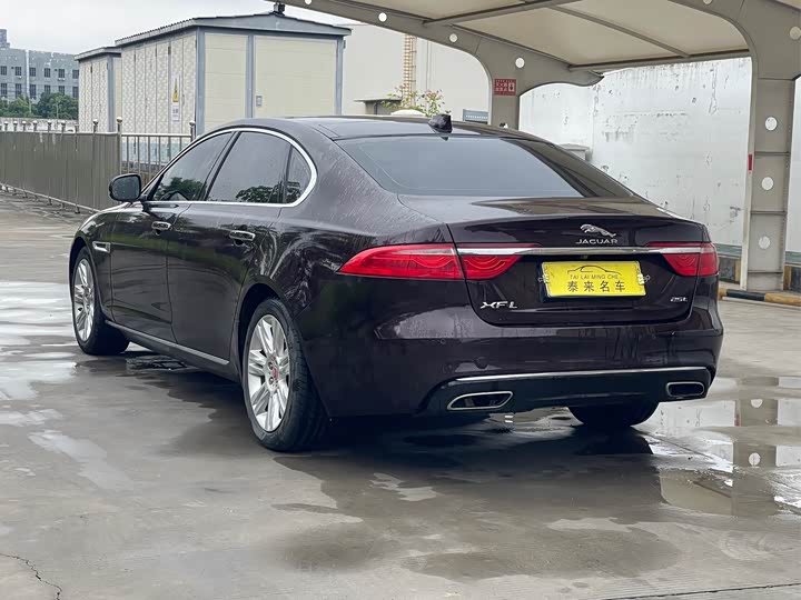 Jaguar XFL 2018 XFL 2.0 T 250 PS — фото 7