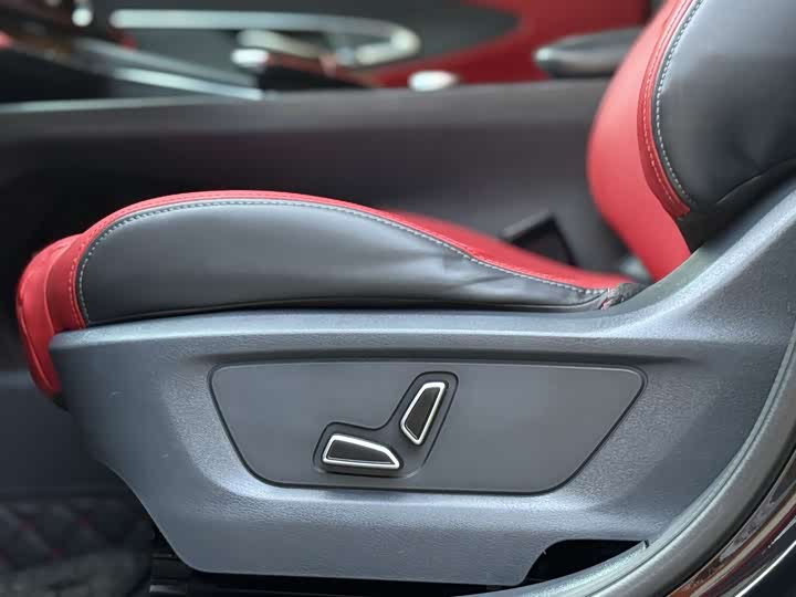 Changan UNI-T 2020 1.5 T Premium — фото 12