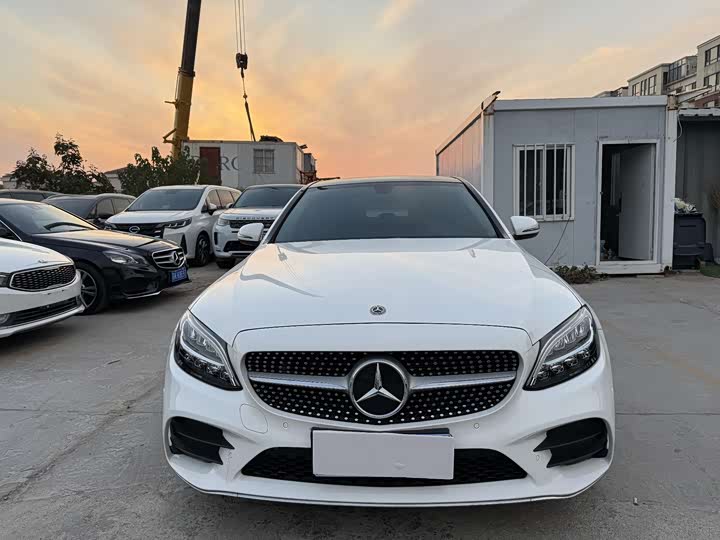 Mercedes-Benz C-Class 2020 C 200 L — фото 2