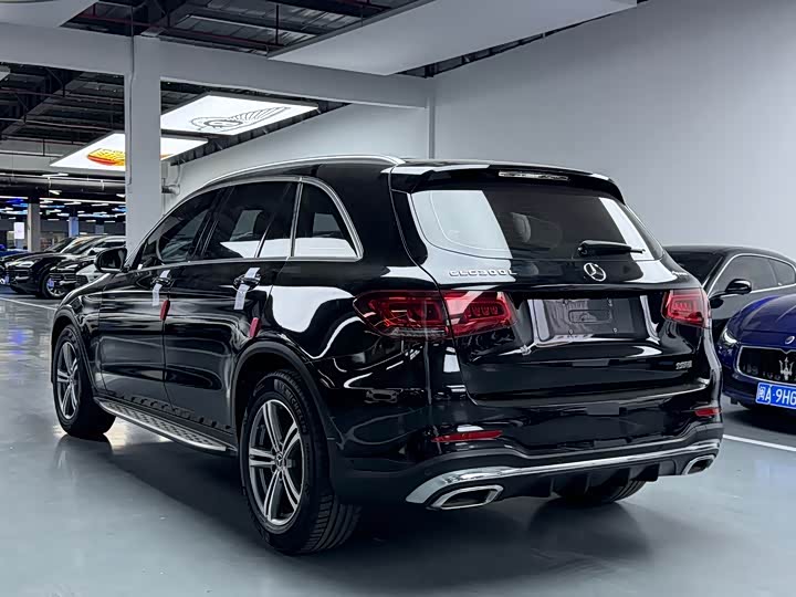 Mercedes-Benz GLC 260 L 4MATIC люкс — фото 20