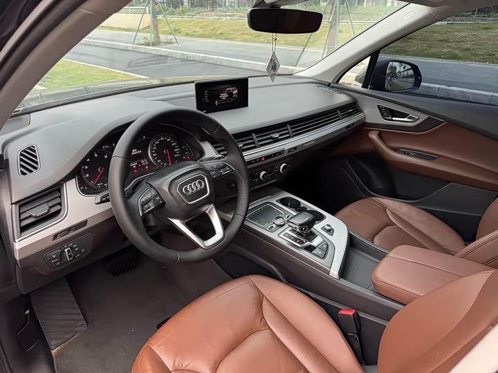 Audi Q7 2016 40 TFSI Comfort — фото 5