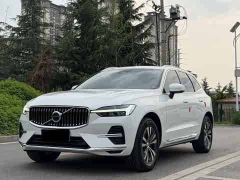 Volvo XC60 2023 B 5 4 WD — фото 16