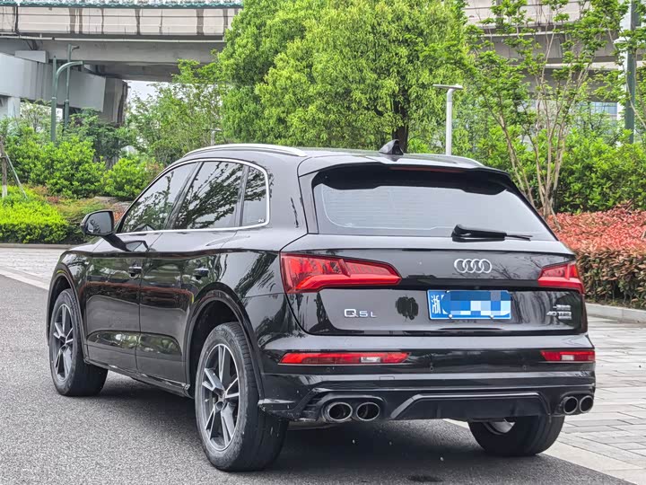 Audi Q5L 2020 40 TFSI — фото 4