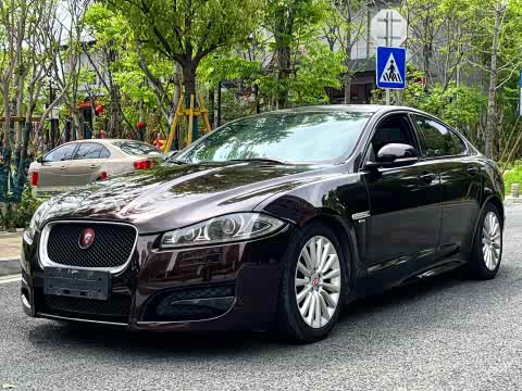Jaguar XF 2015 XF 3.0 SC R-Sport — фото 26