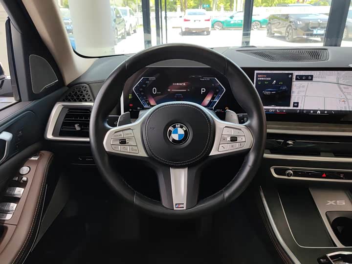 BMW X5 2023 x Drive 30 Li M — фото 12