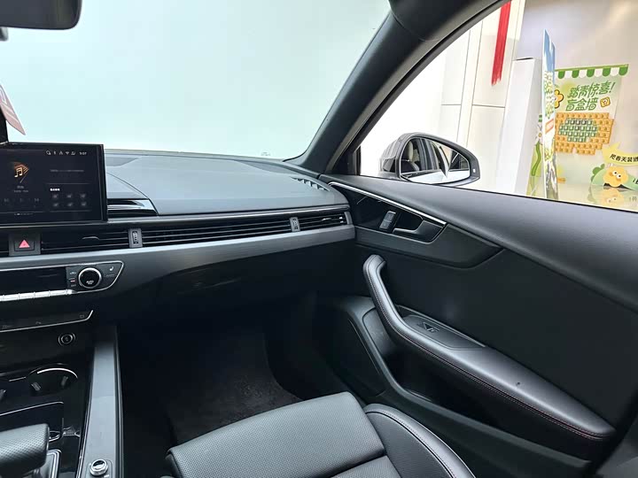 Audi A4L 2025 200 40 TFSI — фото 19