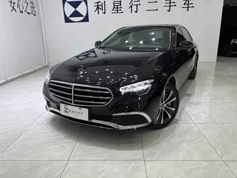 Mercedes-Benz E-Class 2022 E 350 e L — фото 17