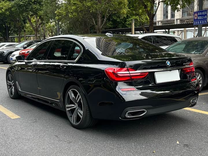 BMW 7-Series 2018 740 Li Leading M — фото 11