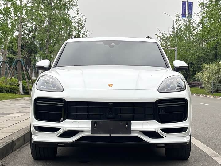 Porsche Cayenne 2019 Cayenne 3.0 T — фото 2