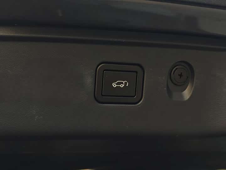 Changan UNI-T 2020 1.5 T Flagship — фото 19