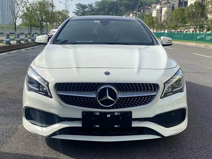 Mercedes-Benz CLA 2017 CLA 200 — фото 2