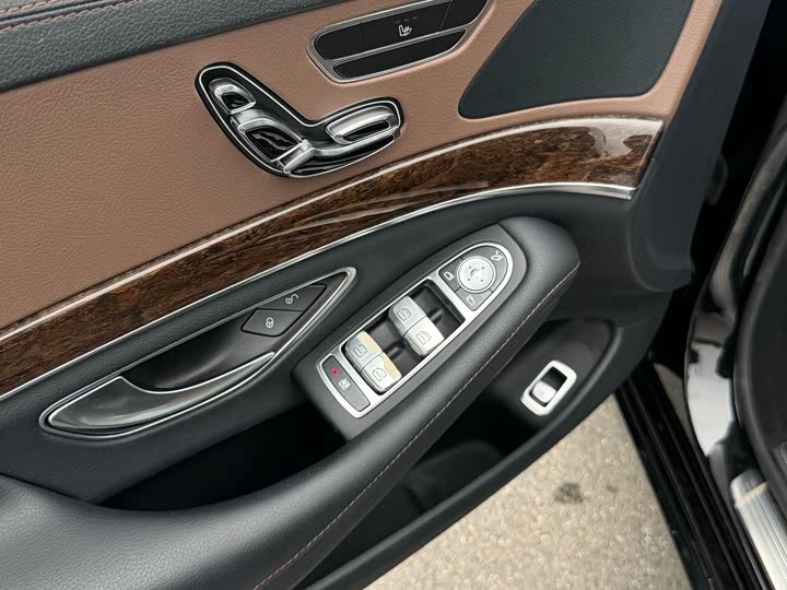 Mercedes-Benz S-Class S 320 L — фото 11