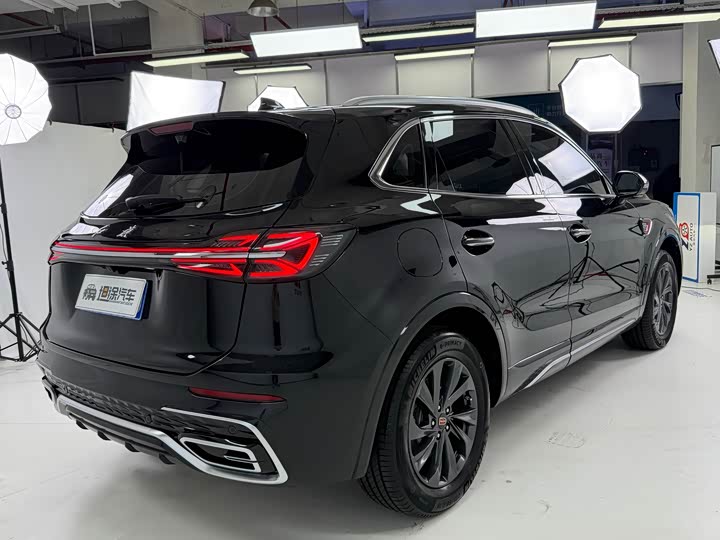 Hongqi HS5 2023 2.0 T Pro — фото 31