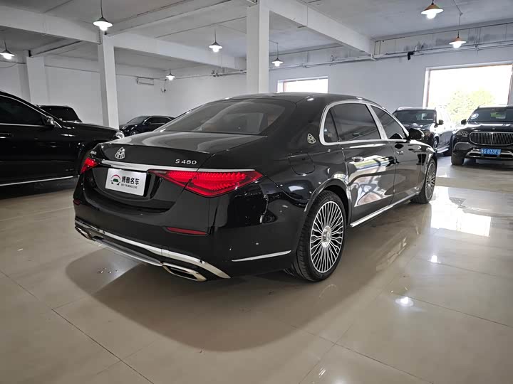 Maybach S-Class 2023 S 480 4 MATIC — фото 6