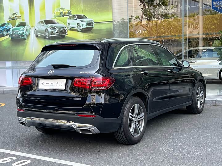 Mercedes-Benz GLC 2021 GLC 260 L 4 MATIC — фото 12