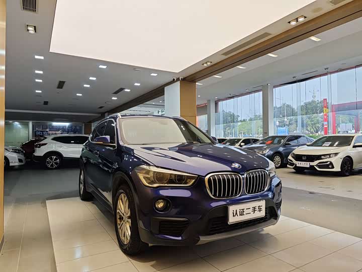 BMW X1 2019 s Drive 20 Li Leading — фото 4