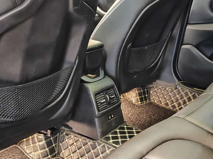 BMW X1 2019 s Drive 20 Li Leading — фото 24