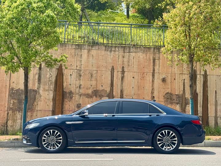 Lincoln Continental — фото 3