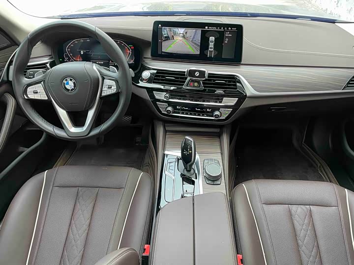 BMW 5-Series 2023 530 Li Leading — фото 7