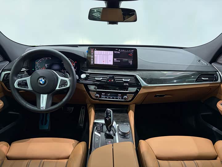 BMW 6-Series 2022 630i M — фото 8