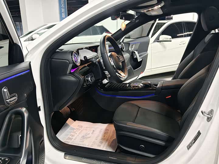 Mercedes-Benz A-Class 2020 A 200 L — фото 5