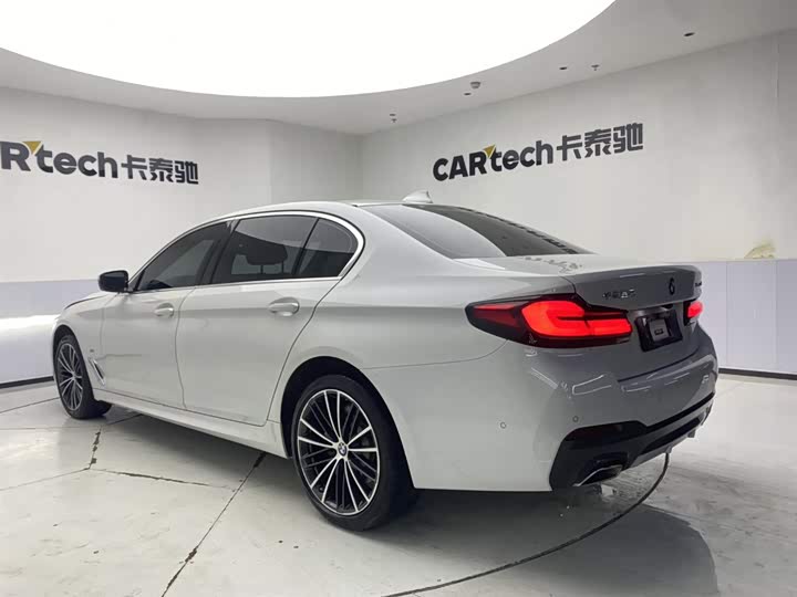 BMW 5-Series 2023 530 Li Leading M — фото 7