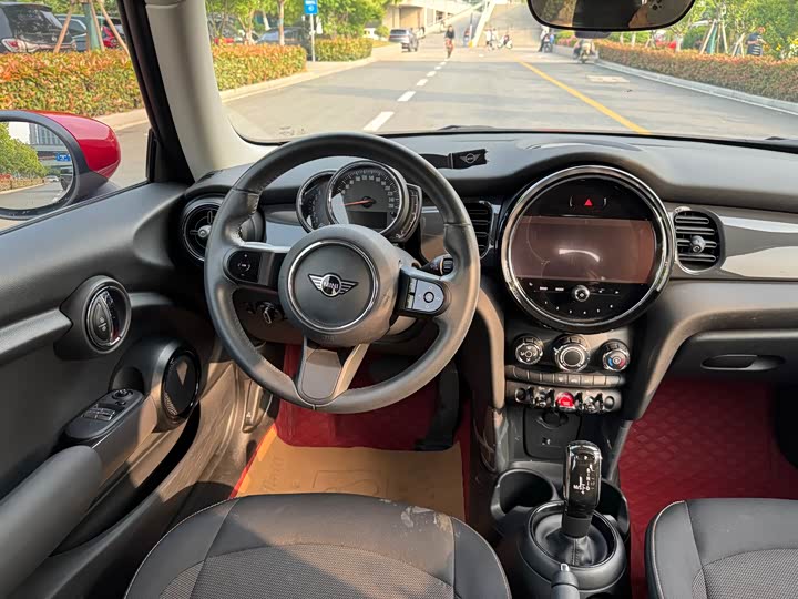 MINI Hatch — фото 15